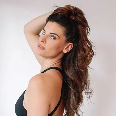 Αγνώριστη η Χριστίνα Μπόμπα | Η μεγάλη αλλαγή στα μαλλιά της