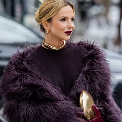 Δεν έχεις αγοράσει ακόμη γούνα; 5 επιλογές από τις προσφορές της Stradivarius κάτω των 30 ευρώ