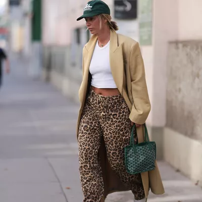 Θέλεις animal print denim; Βρήκα αυτό που ψάχνεις στη Pull & Bear