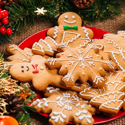 It's Christmas Time | Η πιο εύκολη συνταγή για χριστουγεννιάτικα μπισκότα με 3 μόνο υλικά