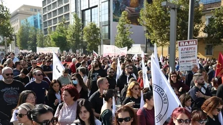 Στάση εργασίας της ΑΔΕΔΥ σήμερα στο Λεκανοπέδιο από τις 12:00 έως τις 15:00 για τον 13ο και τον 14ο μισθό