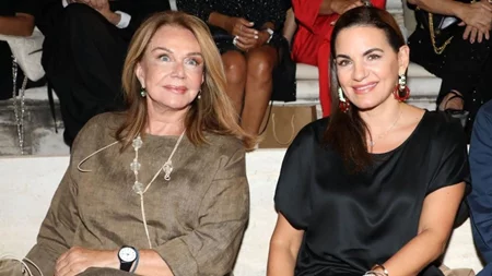 Η Όλγα Κεφαλογιάννη με την Αγάπη Πολίτη σε αφιέρωμα για τον Νίκο Ξυλούρη