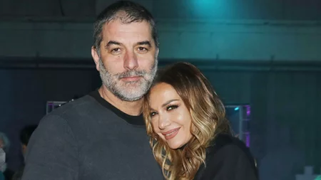 Βασίλης Μπισμπίκης & Δέσποινα Βανδή αναχώρησαν για τη Ρώμη | Η αντίδραση on camera