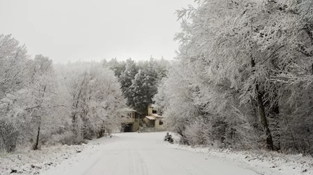 Ισχυρές βροχές, καταιγίδες και χιονοπτώσεις σήμερα - Σε Red Code πέντε περιφέρειες της χώρας