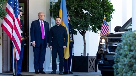 Ο Ντ. Τραμπ κάλεσε τη Ρωσία και την Ουκρανία να σταματήσουν αμέσως τον πόλεμο