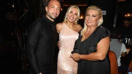 Κωνσταντίνα Σπυροπούλου | Η τρυφερή έκπληξη στη μητέρα της