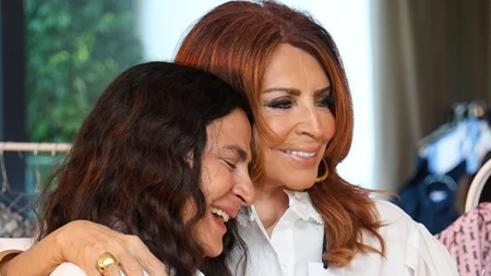 Μια ματιά στο στολισμένο σπίτι της Μιμής Ντενίση | Η γιορτινή φωτογραφία της κόρης της, Μαριτίνας