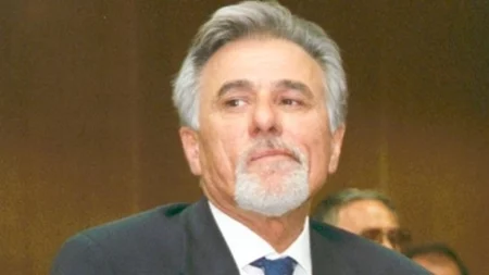 Πέθανε ο δημοσιογράφος Σπύρος Καρατζαφέρης - Συντετριμμένος ο αδελφός του, Γιώργος