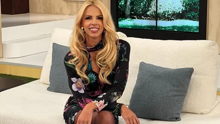 Η Τζένη Μελιτά με το φόρεμα από τη Zara που θα φορέσεις στο επόμενο κάλεσμά σου