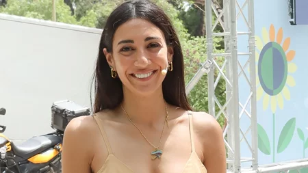 Η Ευγενία Σαμαρά με τα παπούτσια από τη Zara που θα φορούν όλοι το καλοκαίρι