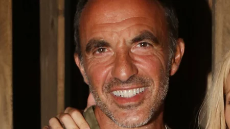 Νίκος Αλιάγας | Η απρόσμενη έκπηξη και η συγκίνηση στον αέρα του γαλλικού "Secret Song"