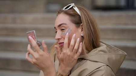 Τα πιο αποτελεσματικά eye patches φαρμακείου για επίμονους μαύρους κύκλους