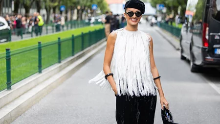 Αυτό το two pieces από τη Zara με κρόσσια που θα απογειώσει τις glam εμφανίσεις