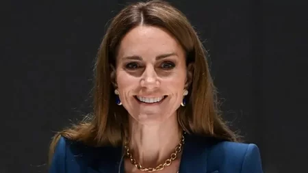 Η Kate Middleton διακόπτει τις οικογενειακές διακοπές με μια σημαντική ανακοίνωση