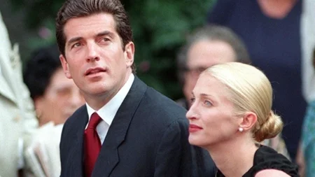 Ryan Murphy | Το "Love Story" των John F. Kennedy Jr και Carolyn Bessette ζωντανεύει στο κόκκινο χαλί