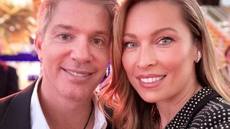 Λέων Πατίτσας & Μαριέττα Χρουσαλά | Το glam δείπνο για τους φίλους τους στην έπαυλή τους στο Ελληνικό