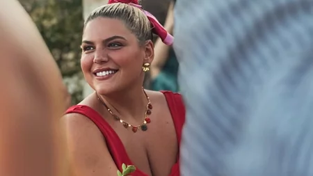 Γενέθλια για τη Δανάη Μπάρκα | Οι συγκινητικές ευχές της Βίκυς Σταυροπούλου