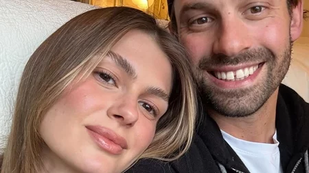 Αμαλία Κωστοπούλου | Το πρώτο της φωτογραφικό άλμπουμ μετά τον γάμο με τον Jake Medwell – Η φωτογραφία με τις βέρες