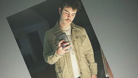 Στο γυμναστήριο ο Άγγελος Λάτσιος | Μάς δείχνει τα εντυπωσιακά γυμνασμένα μπράτσα του