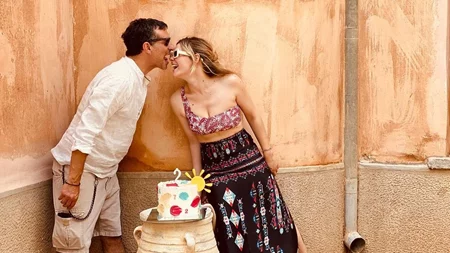 Couple goals για Γιώργο Χρανιώτη και Γεωργία Αβασκαντήρα | Η βραδινή έξοδος στο θέατρο