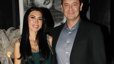 Couple goals για Αντώνη Σρόιτερ & Ιωάννα Μπούκη | Η βραδινή έξοδος σε γνωστό νυχτερινό κέντρο