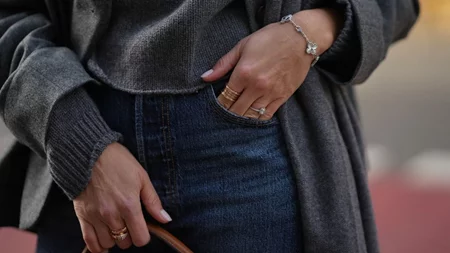 Lip Oil Nails | Η μίνιμαλ τάση του φετινού χειμώνα που κάνει τα νύχια να δείχνουν πιο "ακριβά" από ποτέ