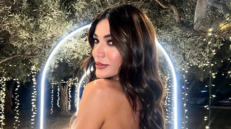 Ανατολή Κουινέλη | Η κόρη της Ήβης Αδάμου ανέβηκε με τη μαμά της στη σκηνή του madwalk