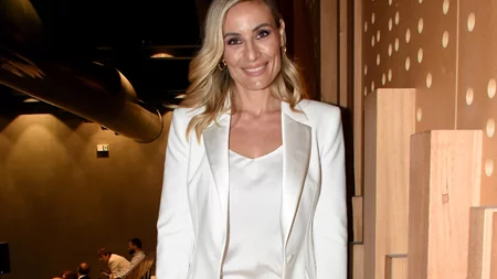 Η Ελεονώρα Μελέτη σε καμπάνια κατά της βίας με την 7χρονη κόρη της