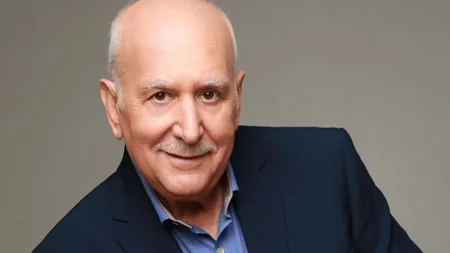 Πέθανε ο Γιώργος Παπαδάκης