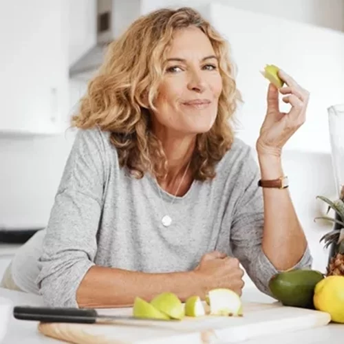 6 tips για να χάσεις σπλαχνικό λίπος μετά τα 50