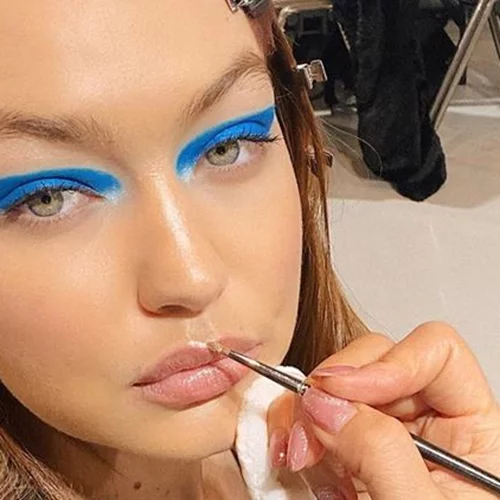 Τα beauty looks που ξεχώρισαν στη PFW FW21-22