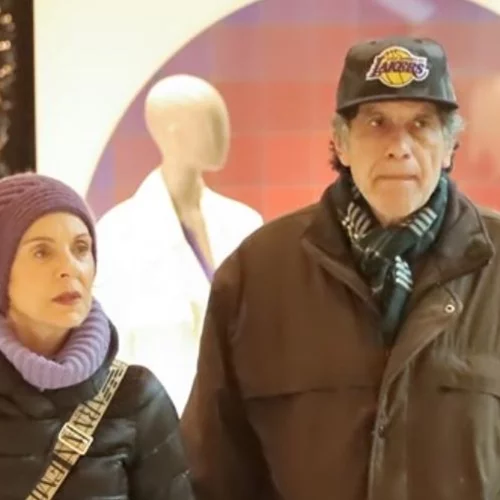 Γιάννης Μπέζος | Για αγορές στα καταστήματα με τη σύζυγό του, Ναταλία Τσαλίκη