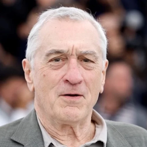 "Είμαι ένας 80χρονος μπαμπάς και είναι υπέροχο" λέει ο Ρόμπερτ Ντε Νίρο