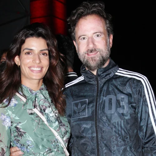 Η Τόνια Σωτηροπούλου με αέρα Kate Middleton | Συνδύασε το φόρεμα της με τα ιδανικά παπούτσια για το φθινόπωρο