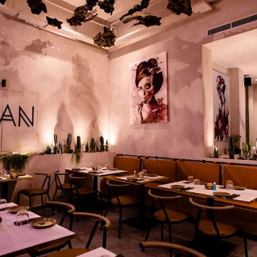 Το Mayan ανοίγει την κουζίνα του για τους φίλους του