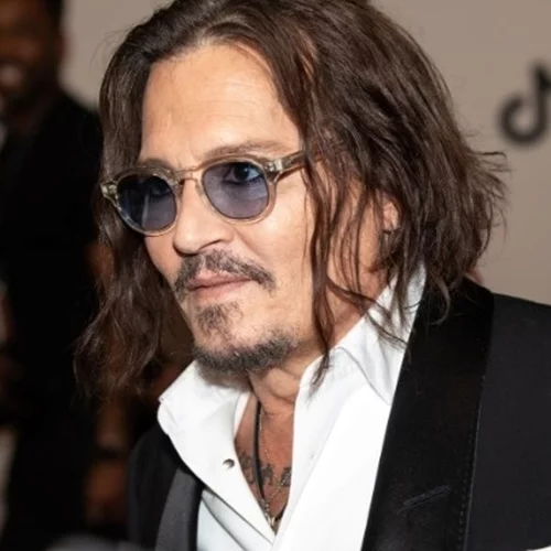 Ο Τζόνι Ντεπ σε συζητήσεις για την έκτη ταινία των "Πειρατών της Καραϊβικής"