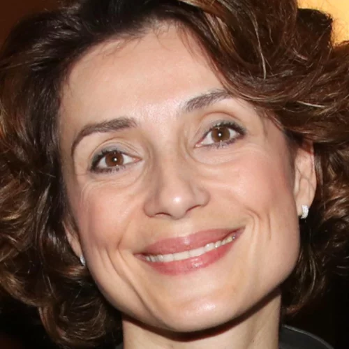 Με νέο χρώμα μαλλιών η Ευδοκία Ρουμελιώτη | Η τεράστια αλλαγή στην εμφάνισή της