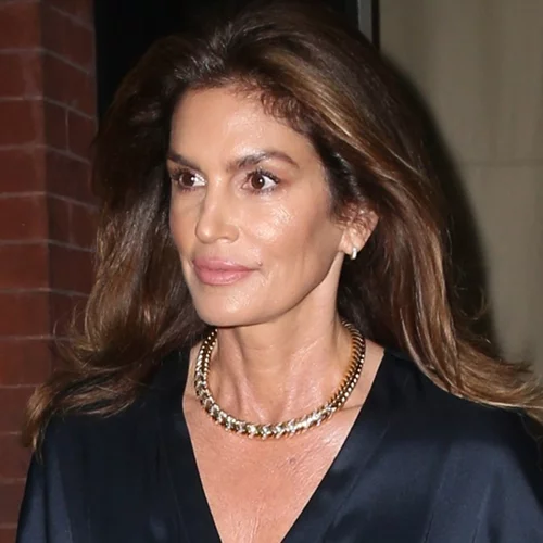 Το λάθος με το bronzer που κάνουν οι περισσότερες γυναίκες άνω των 50