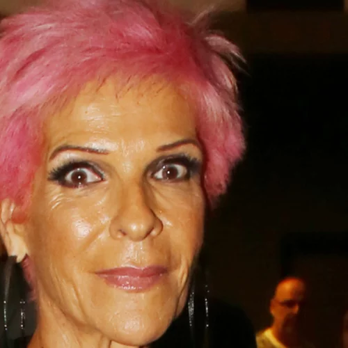 Σοφία Βόσσου | Σπάνια πλάνα από το σπίτι της τραγουδίστριας