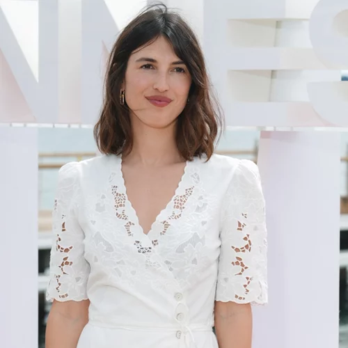 Οι συμβουλές μόδας που ακολουθούν οι Γαλλίδες για très chic καλοκαιρινό στιλ