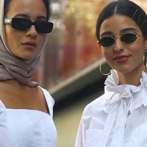 Το ζευγάρι παπούτσια που επιλέγουν οι Μιλανέζες αυτή την εποχή