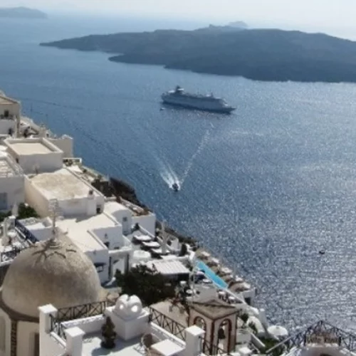 Β. Καραστάθης | Απομακρύνεται η μετασεισμική ακολουθία από την Σαντορίνη και αυτό είναι θετικό