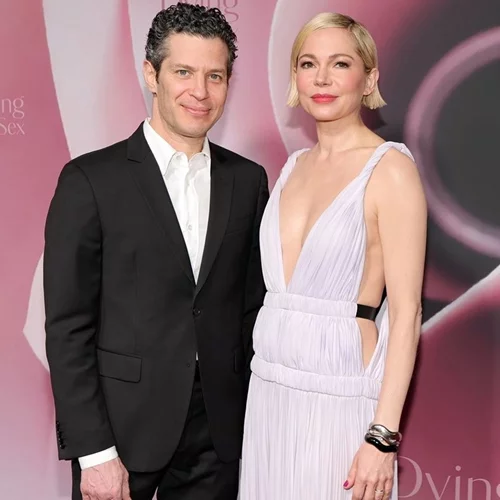 Η Michelle Williams υποδέχθηκε το τέταρτο παιδί της μυστικά μέσω παρένθετης μητέρας