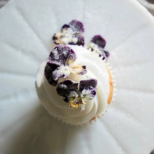 Το viral ελαφρύ γλυκό της Meghan Markle που έχει πάρει το όνομα της κόρης της, Lilibet