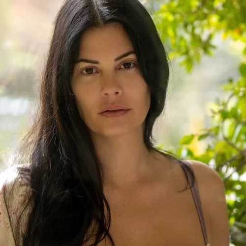 Μαρία Κορινθίου | Η σπάνια αναφορά στη σεξουαλική παρενόχληση που δέχτηκε στα 20