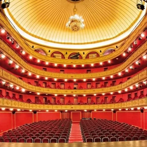 Το Δημοτικό Θέατρο Πειραιά παρουσιάζει το πρόγραμμά του για τη νέα σεζόν 2024-25