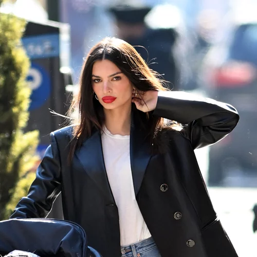 Emily Ratajkowski | Αποκάλυψε την σχέση της με τον Harry Styles