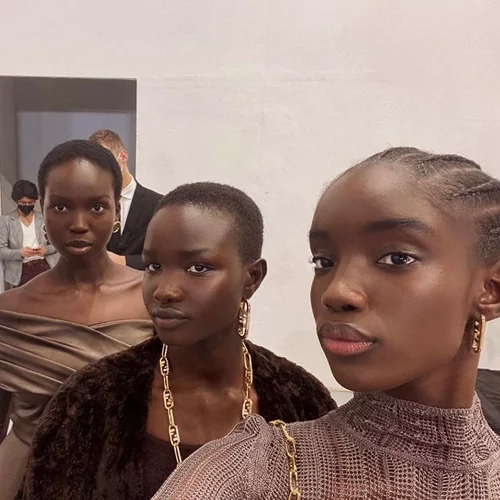 Οι πρώτες beauty εικόνες από την Εβδομάδα Μόδας του Μιλάνου