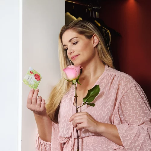 Καιρός ανανέωσης για την ντουλάπα μας: Πώς το άρωμα μπορεί να αλλάξει τη διάθεσή μας