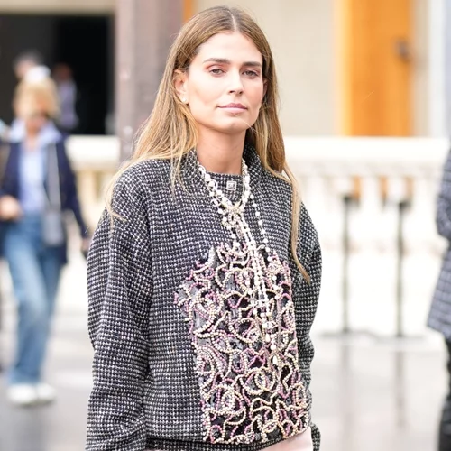 Πώς θα φορέσεις κομψά ένα πουλόβερ τον χειμώνα